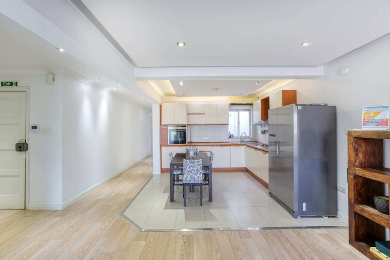 Seafront Apartment, Pieta, Malta