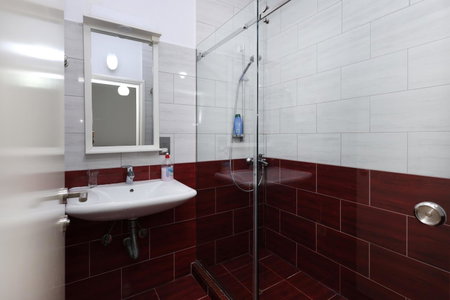 Hotel Familja, Ura Vajgurore, Albania