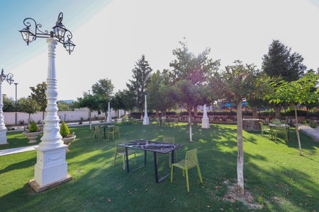 Hotel Familja, Ura Vajgurore, Albania