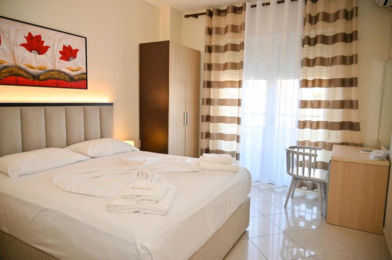 Hotel Zanzi, Durrës, Албания
