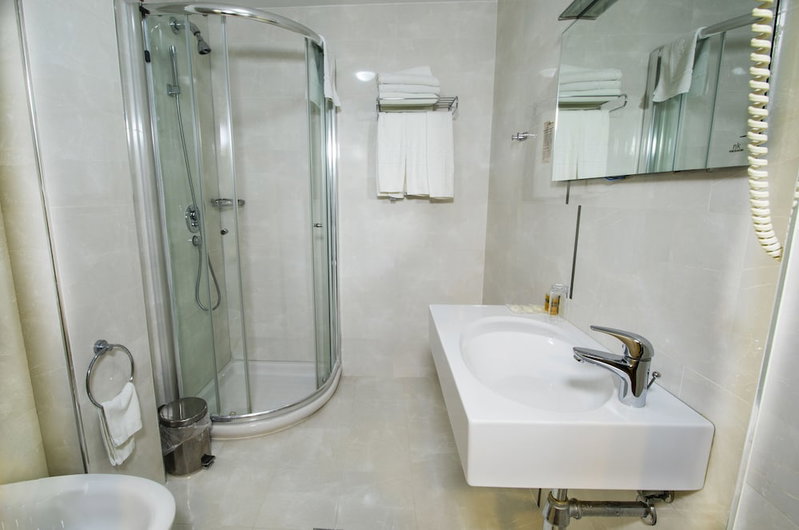 Hotel Fieri, Fier, Albania