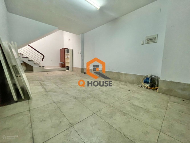 House for rent in Ho Chi Minh, Vietnam · District 2 · 4 rooms, 3 baths