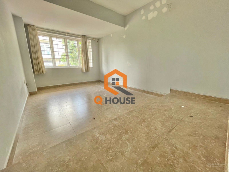House for rent in Ho Chi Minh, Vietnam · District 2 · 4 rooms, 3 baths