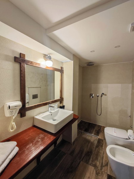 Bahus Inn, Belgrade, Serbia