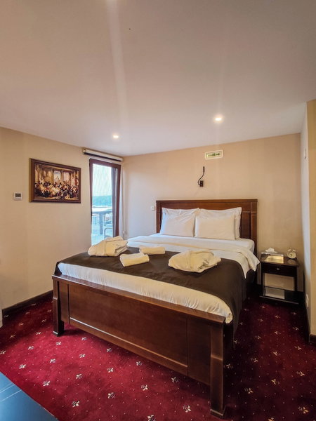 Bahus Inn, Belgrade, Serbia