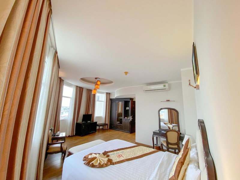 Hoa Binh 1 Hotel, Long Xuyên, Vietnam