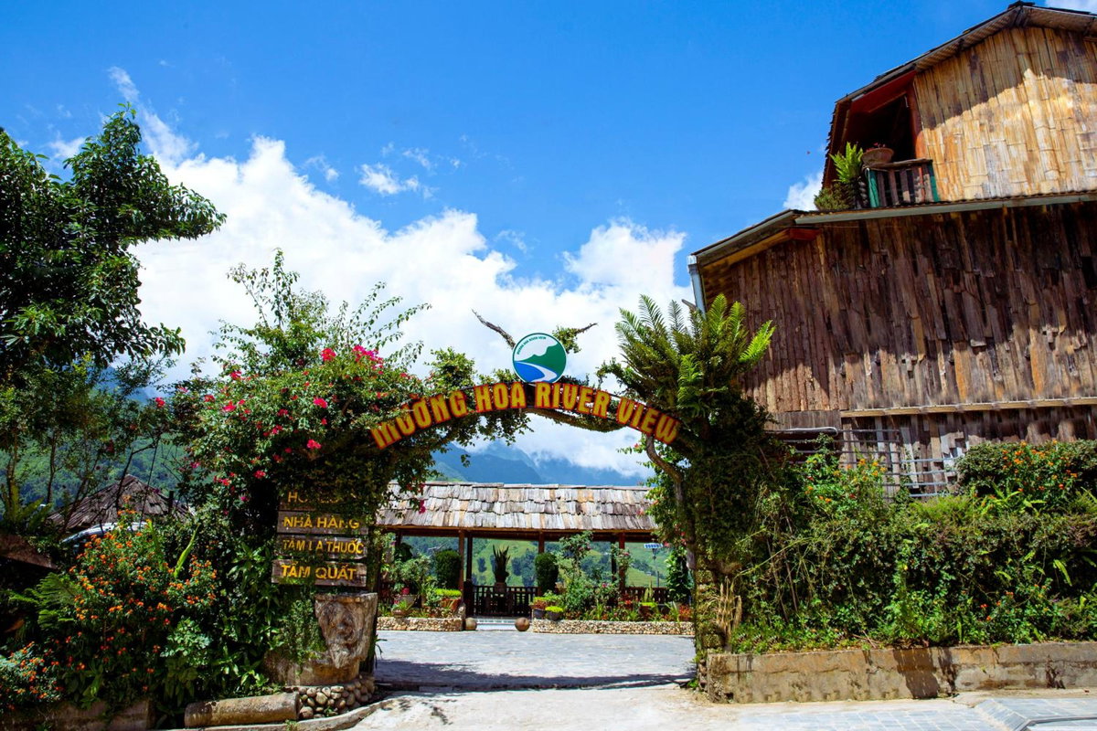 Hotel · Muong Hoa River View Homestay, Sa Pa