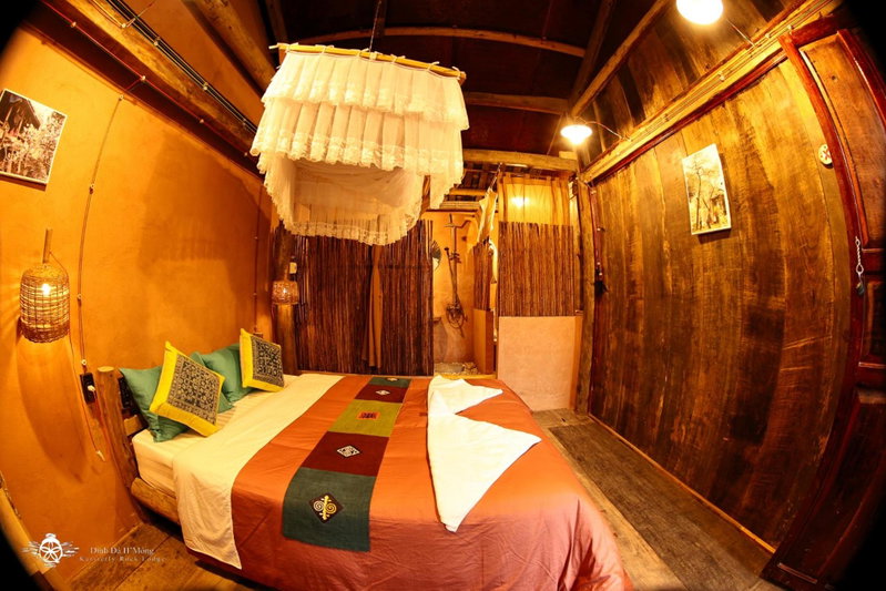 Dinh Đá H'Mông - Karsterly Rock Lodge, Dồng Văn, Vietnam