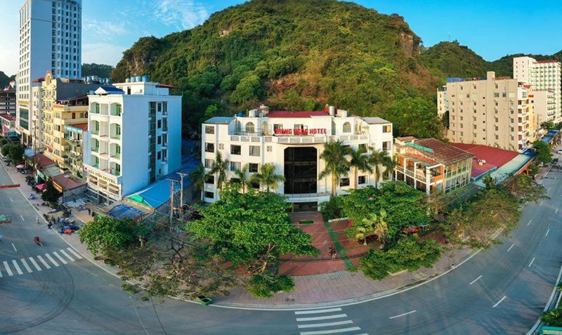 Gieng Ngoc Cat Ba Hotel, Cat Ba, Việt Nam