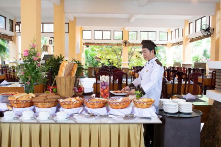 Hon Rom Central Beach Resort, Mui Ne, Вьетнам