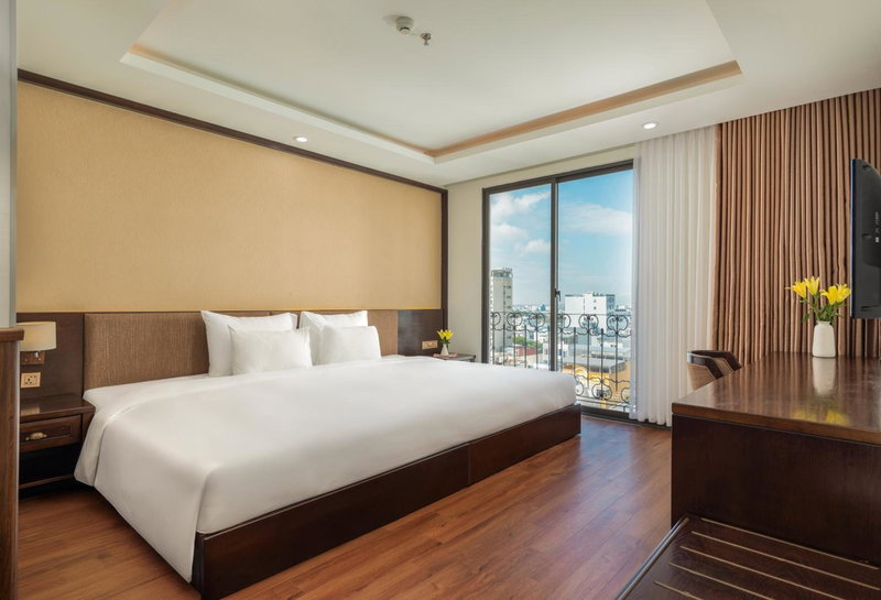 Palazzo Da Nang Beach Hotel, Da Nang, Vietnam