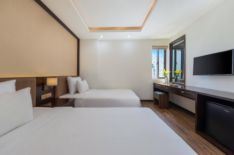 Palazzo Da Nang Beach Hotel, Da Nang, Vietnam