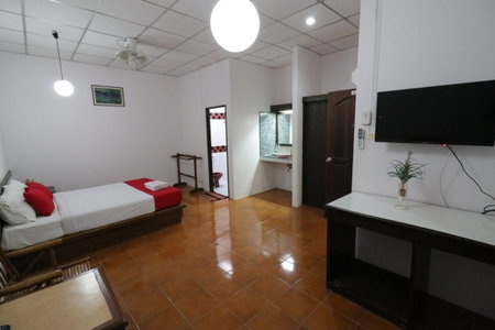 Baan Nat The Village, Phuket Town, ประเทศไทย