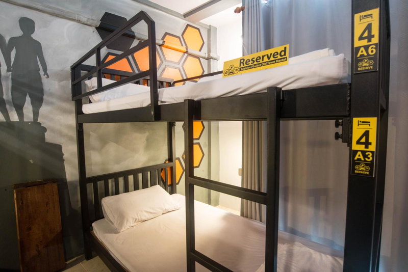 Beehive Phuket Old Town Hostel, Phuket Town, ประเทศไทย