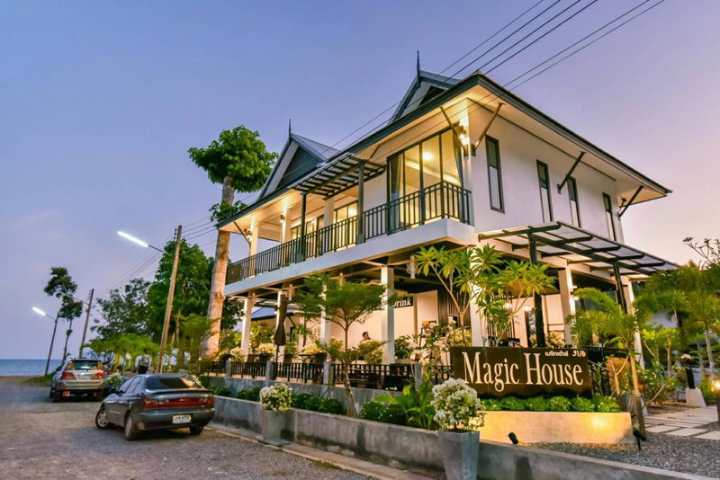 Magic House - No Pets Allowed, Chumphon, Thailand