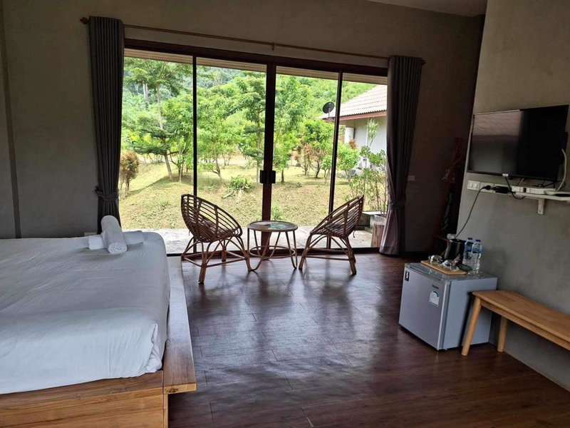 The Liveliwoods, Khao Sok, ประเทศไทย