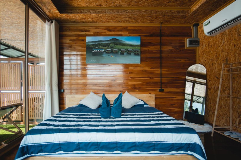 Phu Naphat Resort, Tha Kradan, Thaïlande