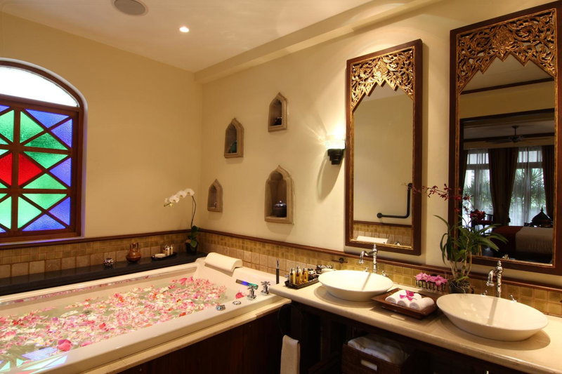Ariyasom Villa, Bangkok, Thailand