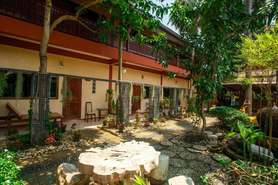 Noble Night Guesthouse, Kanchanaburi, ประเทศไทย