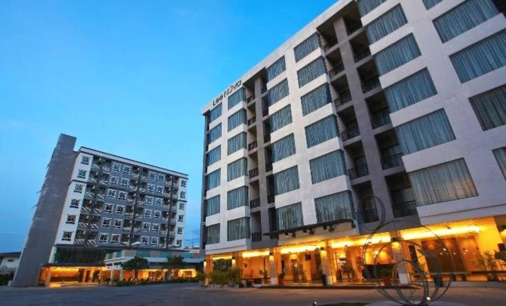Leenova Hotel, Бангкок, Таиланд