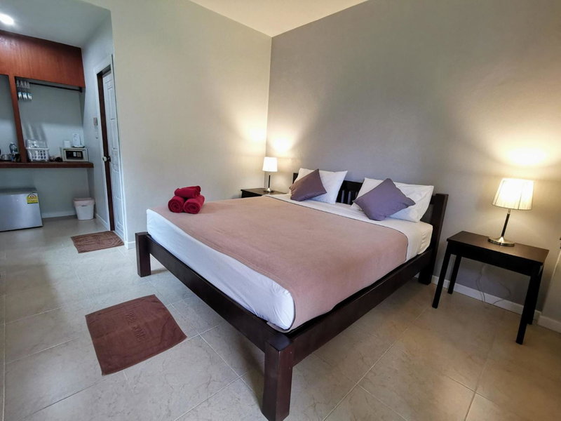 SER-EN-DIP-I-TY - SHA Extra Plus, Ko Lanta, Tailandia