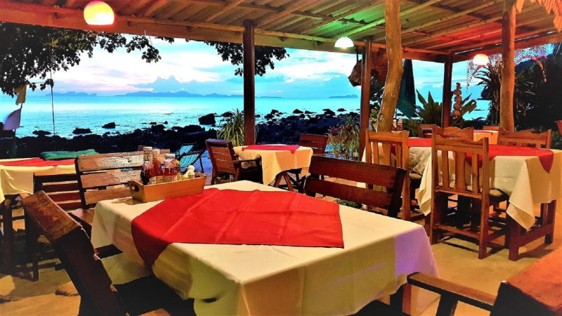 Koh Jum Coral Bay Resort, Ko Jum, Thailand