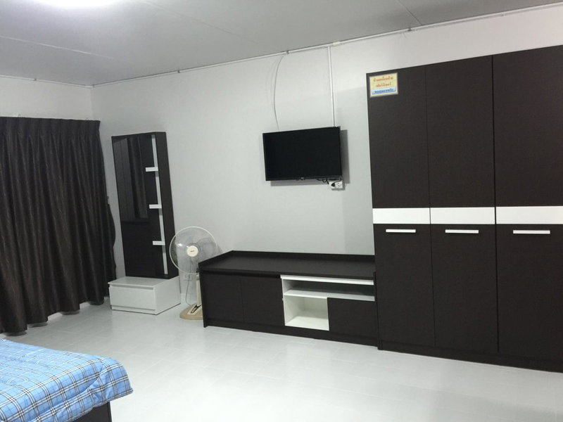 Muangthongthani Rental/Khun Dan, Nonthaburi, Таиланд