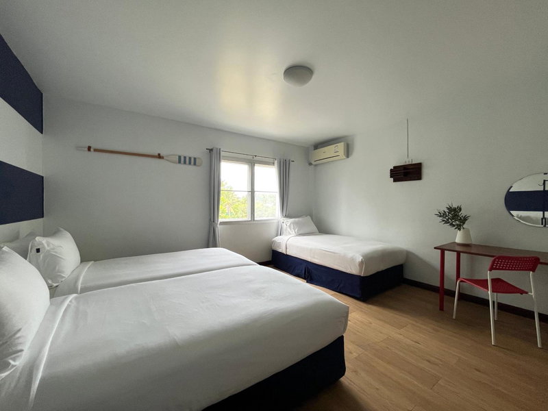 Nautical Home & Seashell House B&B, Khao Lak, ประเทศไทย
