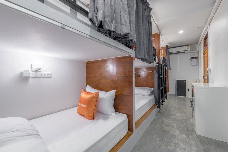 Tiny Taladnoi Hostel, Bangkok, ประเทศไทย