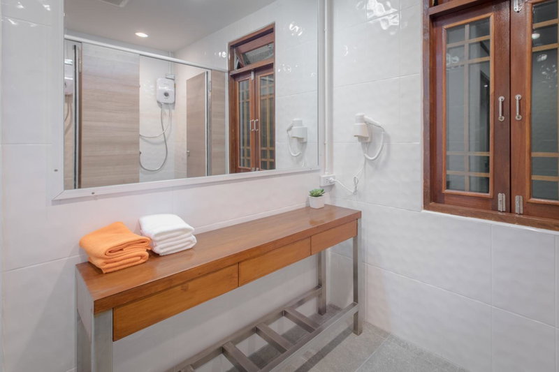 Tiny Taladnoi Hostel, Bangkok, ประเทศไทย