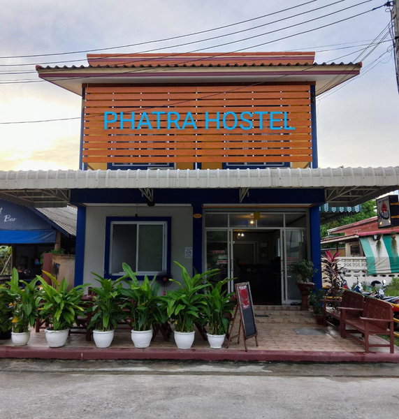 Phatra Hostel, Thongsala, ประเทศไทย