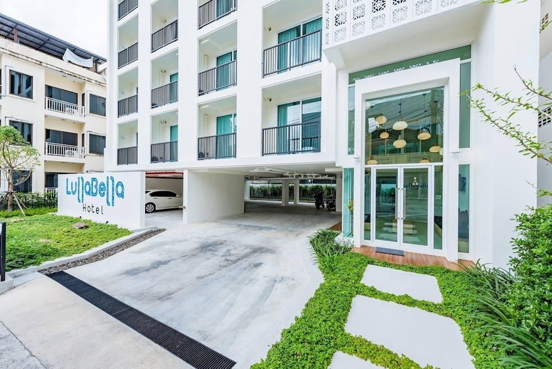LullaBella Hotel Patong, Patong, Таиланд