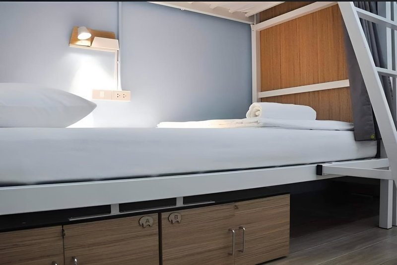 Ease Hostel, Бангкок, Таиланд