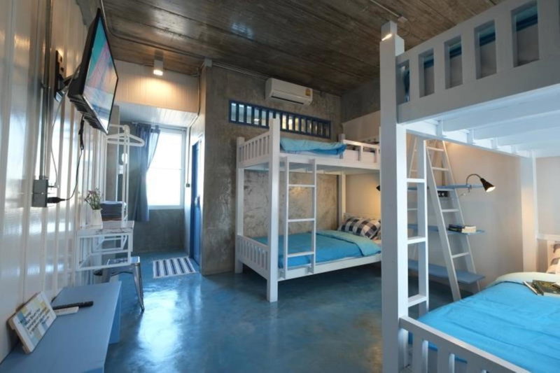 Chanchalay Hip Hostel SHA Extra Plus, Krabi town, Таиланд