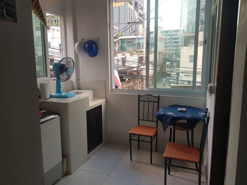 Sam's Place, Bangkok, Thailand