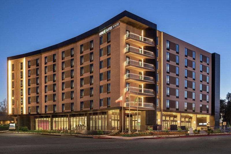 Home2 Suites By Hilton Woodland Hills Los Angeles, Woodland Hills, United States