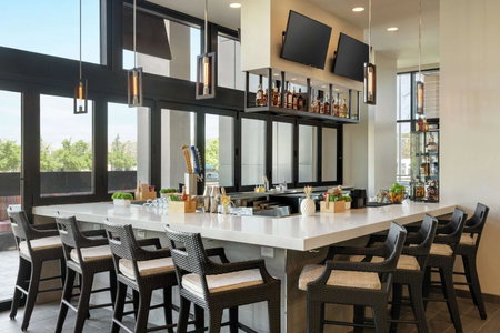 Home2 Suites By Hilton Woodland Hills Los Angeles, Woodland Hills, United States