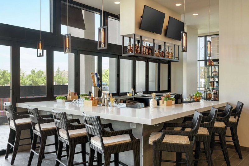Home2 Suites By Hilton Woodland Hills Los Angeles, Woodland Hills, United States