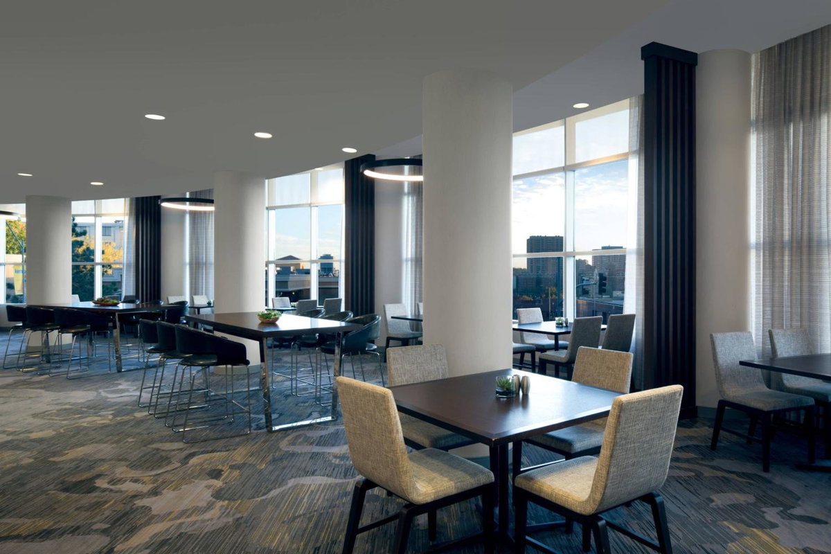 Kansas City Marriott Country Club Plaza, United States