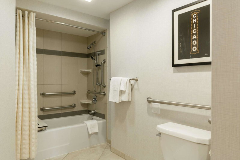 Hilton Chicago/Oak Lawn, Chicago, Соединённые Штаты