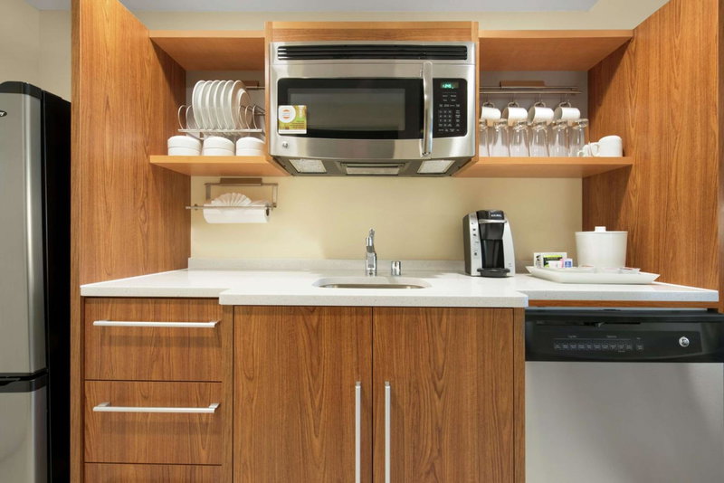 Home2 Suites by Hilton Milwaukee Airport, Milwaukee, United States