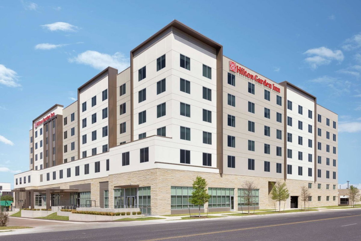Отель · Hilton Garden Inn Austin North-Near the Domain, TX, Austin