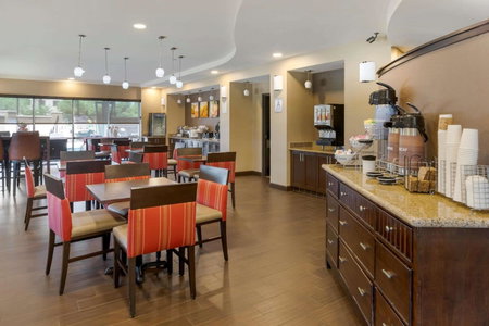 Comfort Suites Ontario Airport Convention Center, Ontario, United States