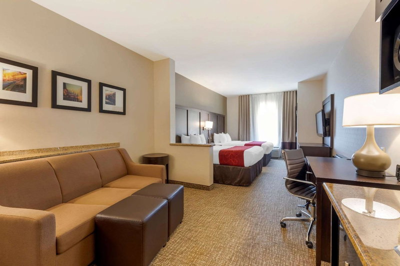 Comfort Suites Ontario Airport Convention Center, Ontario, United States