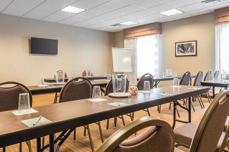 Sleep Inn & Suites Cumberland, Cumberland, United States