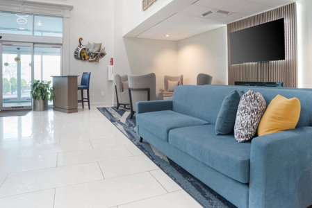 Comfort Inn & Suites New Orleans Airport North, Kenner, United States