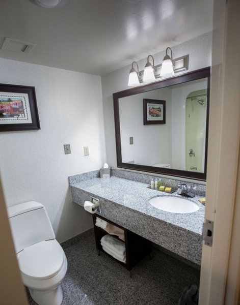 Doubletree by Hilton, Leominster, Leominster, United States