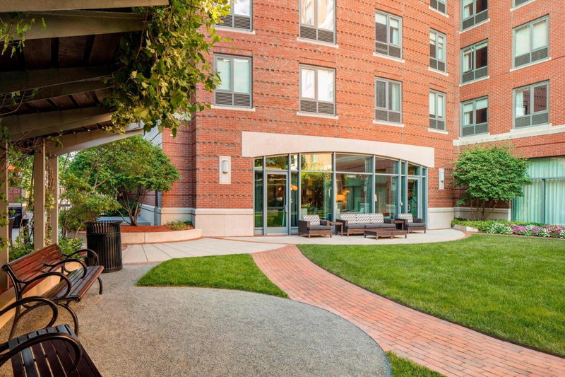 Courtyard by Marriott Boston Brookline, Brookline, United States