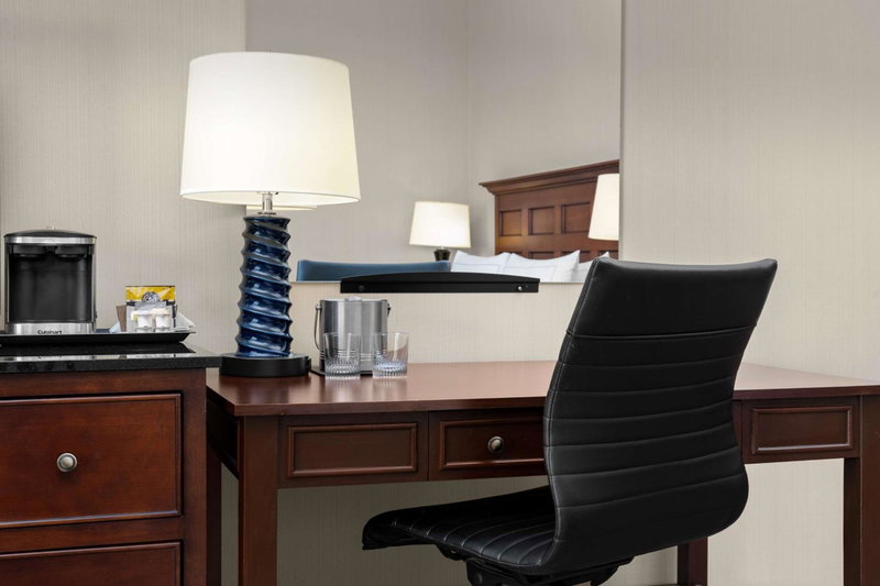DoubleTree by Hilton Chicago O'Hare Airport-Rosemont, Rosemont, United States