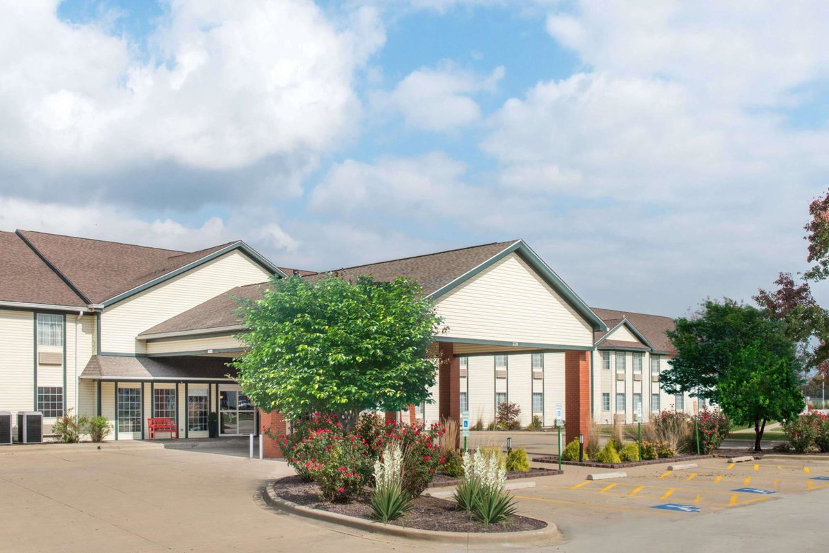 Ramada by Wyndham Springfield North, Estados Unidos